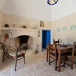Semesterbostad Masseria Oreglia *