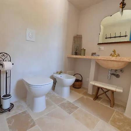 Masseria Oreglia بيت للعطل