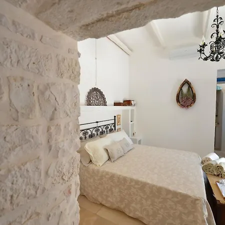 Masseria Oreglia Feriehus *