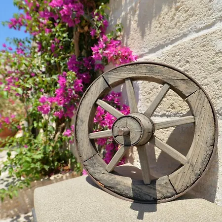 Masseria Oreglia *