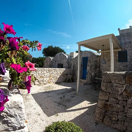 Masseria Oreglia *