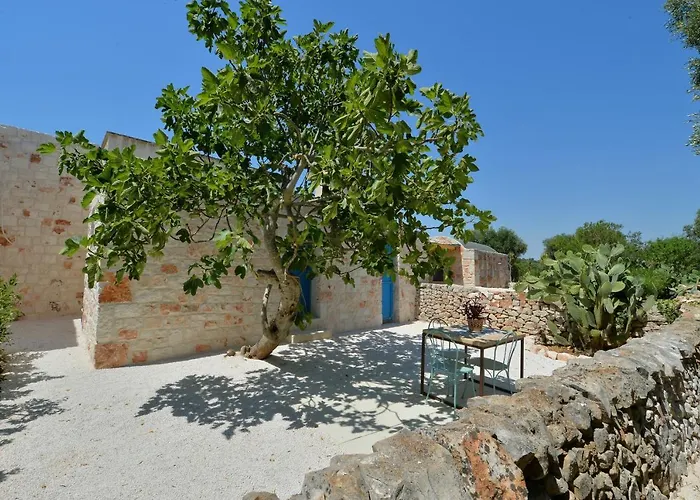 Masseria Oreglia *